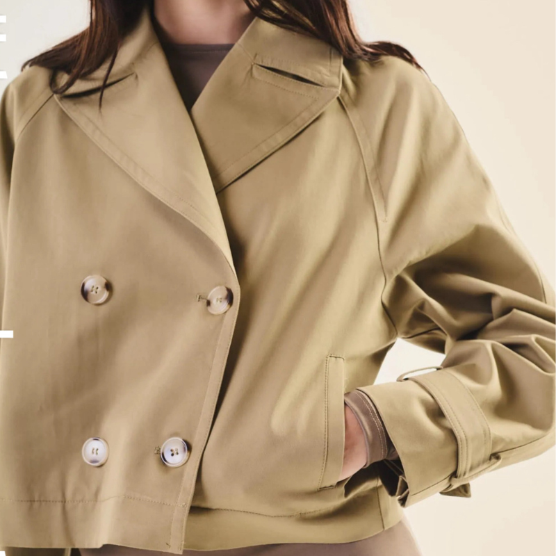 1 Trench corto impermeable - Imagen 1