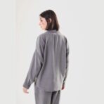Camisa oversize de satén. - Imagen 6
