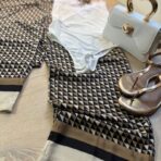 Pantalón con diseño.