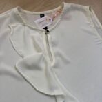 Blusa con volado - Imagen 8