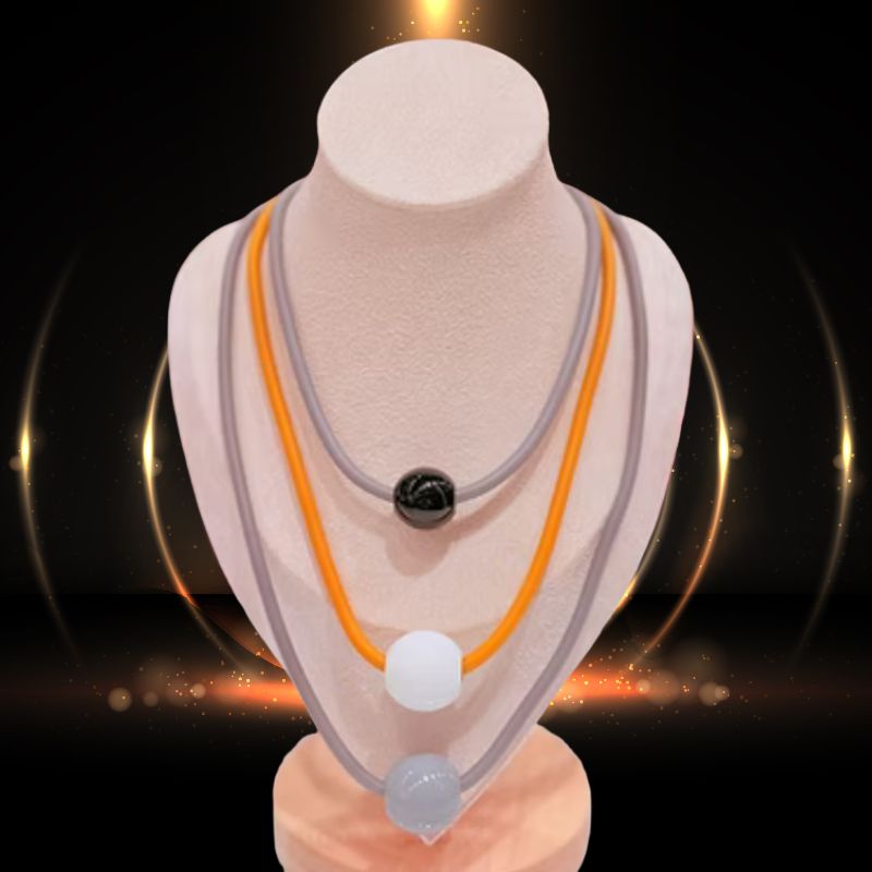 5 Collar de 3 largos de diseño artístico. - Imagen 1