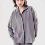 Camisa oversize de satén. - Imagen 3