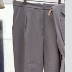 Chaleco largo y pantalón sastrero. - Imagen 3